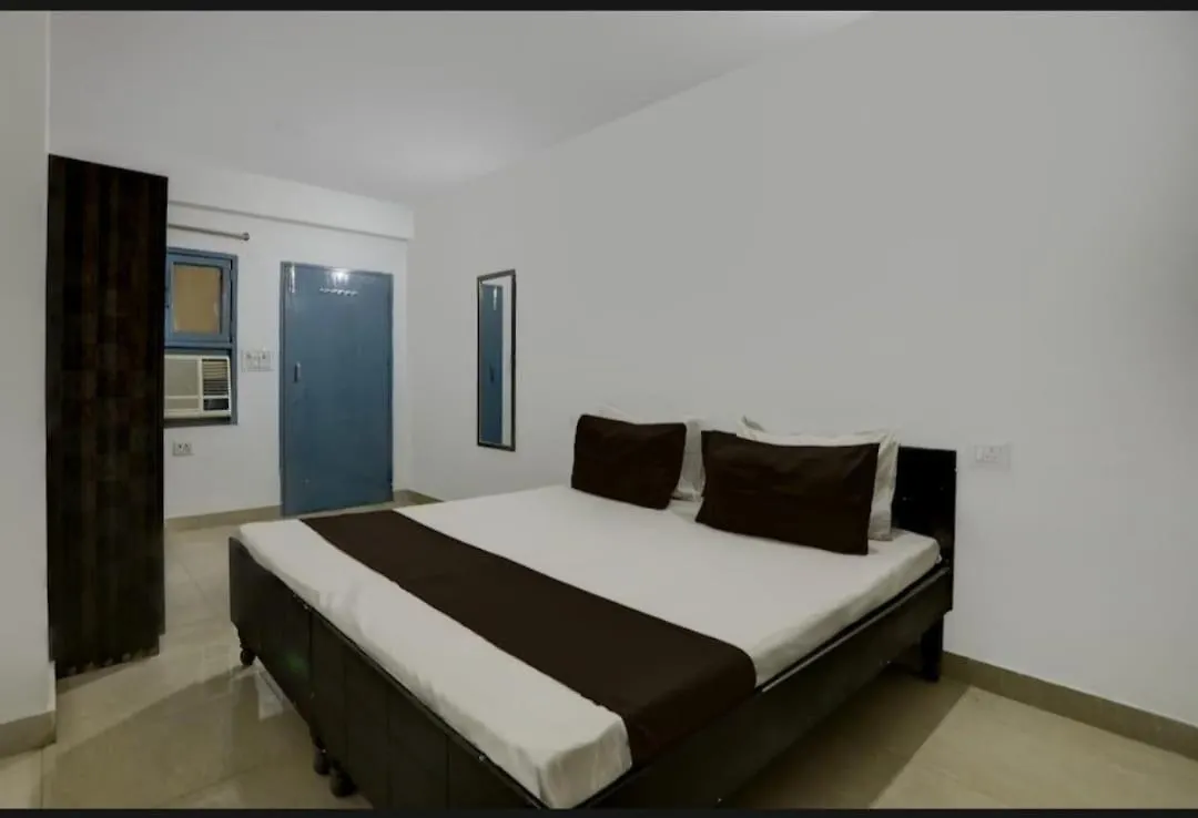 Roswell Nest Hotel Gurgáon