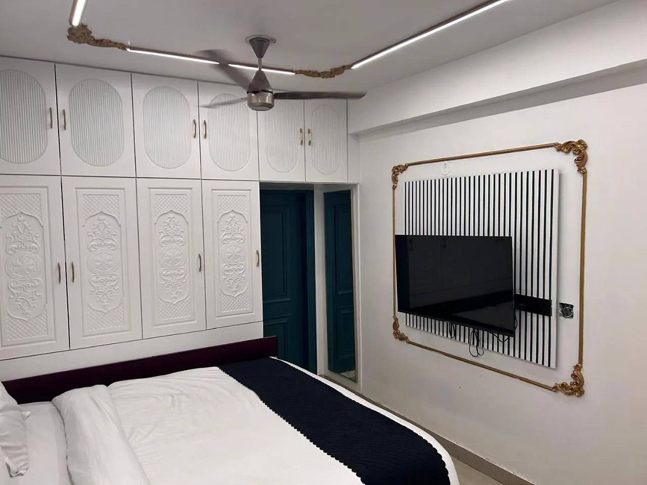 Roswell Nest Hotel Gurgáon